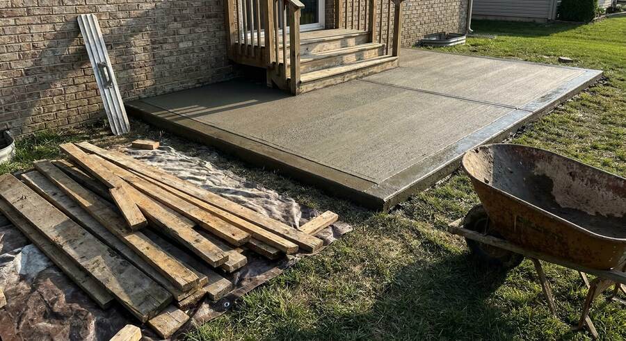 Broom-Finished Concrete Patio & Walkway